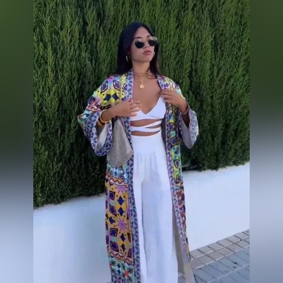 Zara Satun Effect Kimono Dress‎ - Picture 7 of 16